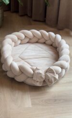 Beige gevlochten velvet babynestje met een strikje - Afbeelding 2