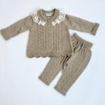 Taupe_setje_met_kant_lavikids