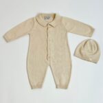 Beige_boxpakje_met_een_kraag_lavikids