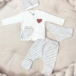 Witte_rib_setje_met_een_hartje_lavikids