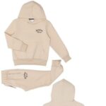 Beige_setje_met_een_teddy_print_lavikids