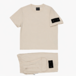 Beige_setje_met_een_zwarte_detail_lavikids