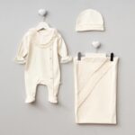 newborn_setje_met_kant_lavikids
