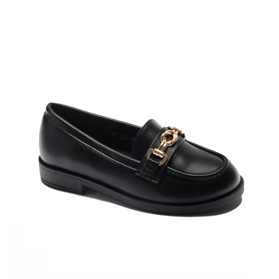 Zwarte_loafer_met_een_goud_kleurig_ketting_lavikids