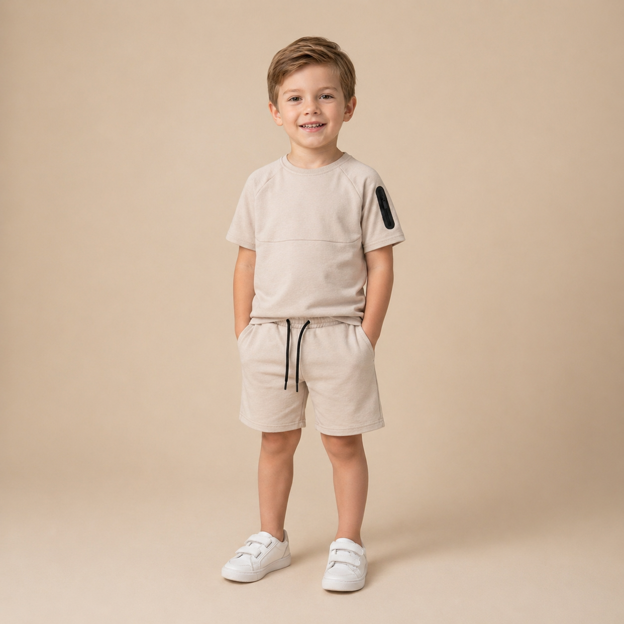 Beige_comfortabele_setje_lavikids