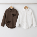 Blouae_met_een_sierlijke_strikdetail_lavi_kids