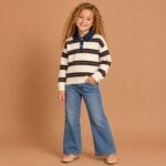 Beige_Gestreepte_Meisjesterui_met_Denim_Kraag_Lavi_Kids
