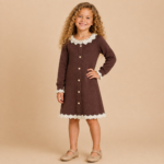 Bruine_Gebreide_Meisjesjurk_met_Kanten_Details_lavi_kids