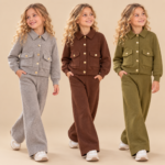 Gebreide_Meisjes_set_met_Gouden_Knopen_lavi_kids